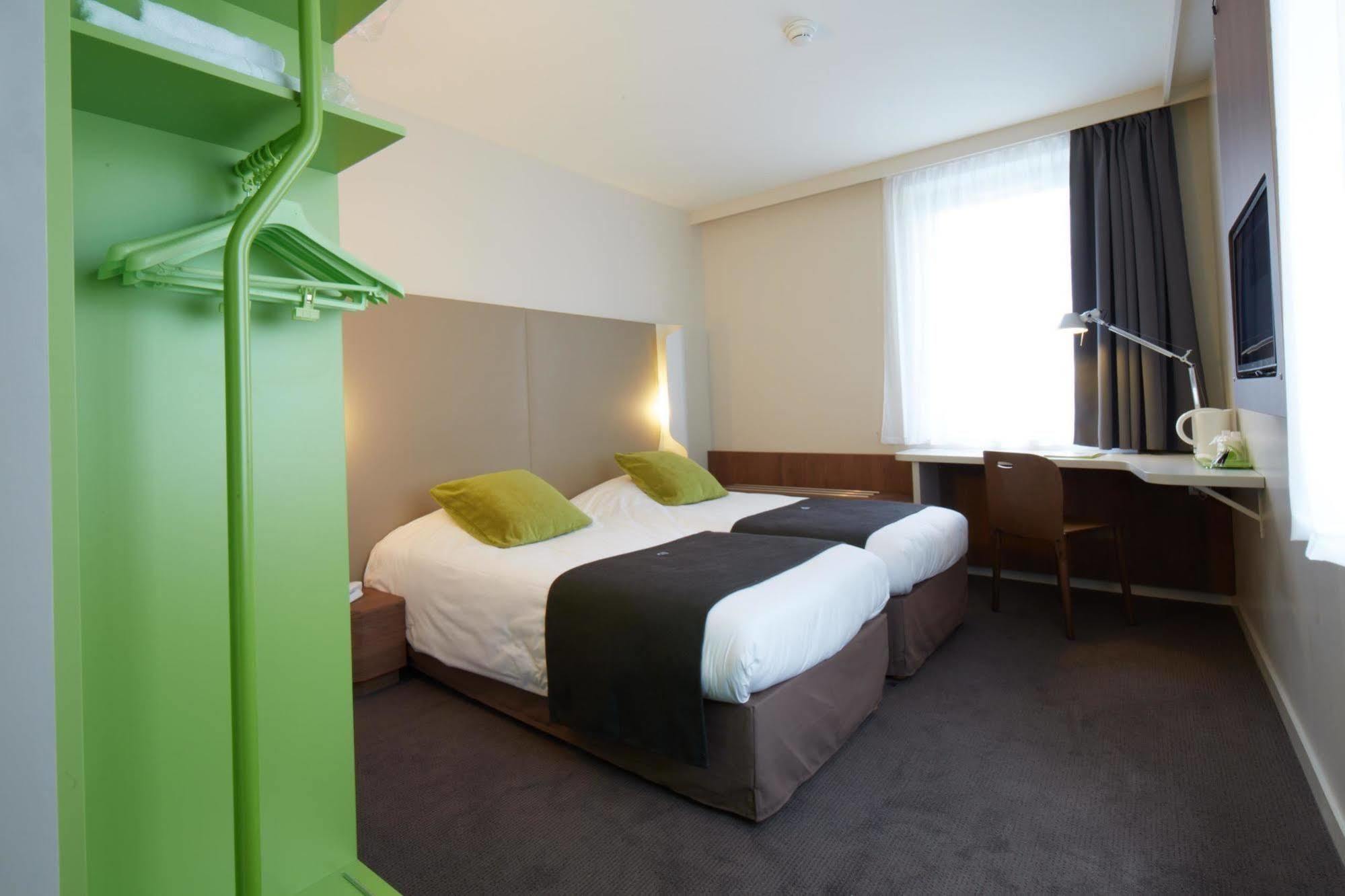 Campanile Gare- Geneve Hotel 3*
